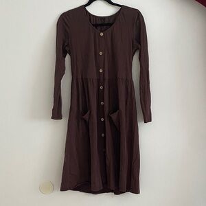Women’s Long-Sleeve Button-Front Dress in Brown